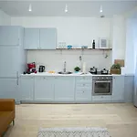 Anna 的里雅斯特