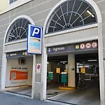 Anna 的里雅斯特